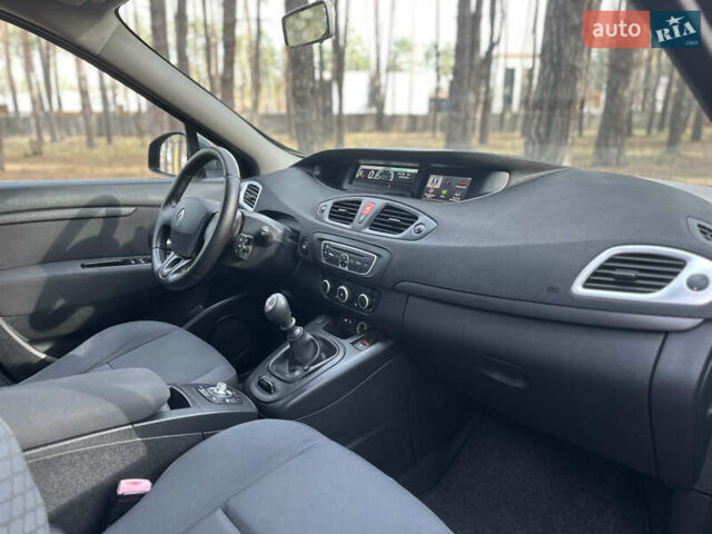 Черный Рено Сценик, объемом двигателя 1.5 л и пробегом 161 тыс. км за 7100 $, фото 18 на Automoto.ua