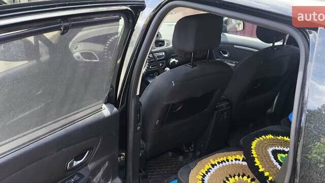 Черный Рено Сценик, объемом двигателя 1.5 л и пробегом 221 тыс. км за 7800 $, фото 5 на Automoto.ua