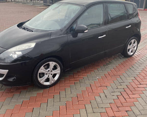 Черный Рено Сценик, объемом двигателя 1.5 л и пробегом 278 тыс. км за 7000 $, фото 6 на Automoto.ua