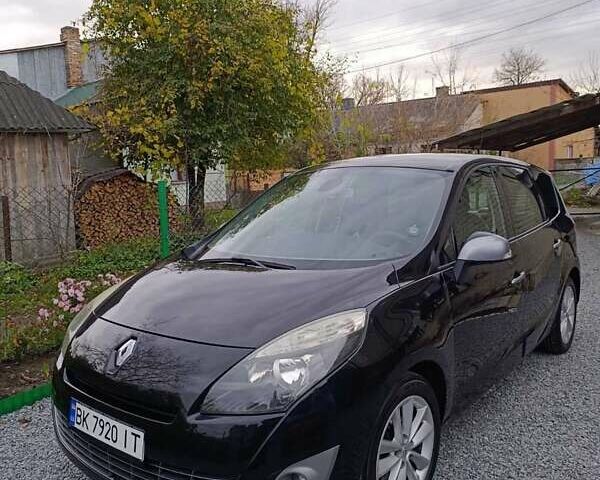 Черный Рено Сценик, объемом двигателя 1.4 л и пробегом 238 тыс. км за 7800 $, фото 11 на Automoto.ua