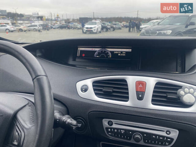 Черный Рено Сценик, объемом двигателя 1.9 л и пробегом 240 тыс. км за 6900 $, фото 11 на Automoto.ua