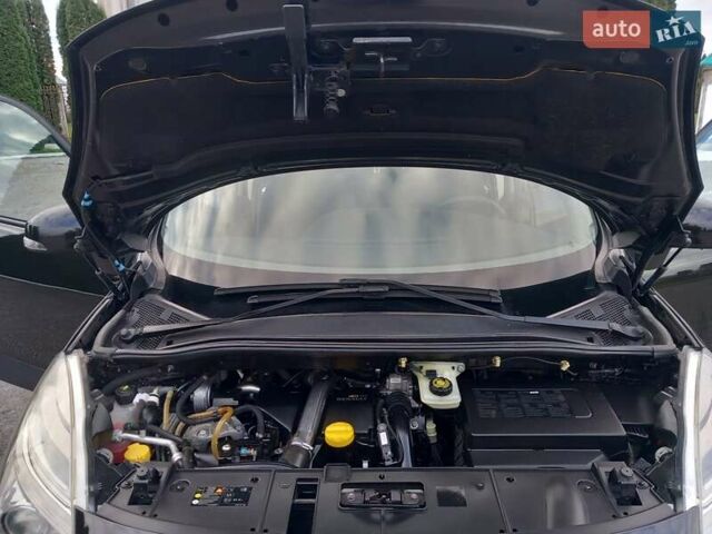 Рено Сценик 2010 в Дубно на Automoto.ua Черный Рено Сценик, объемом двигателя 1.5 л и пробегом 220 тыс. км за 6950 $, фото 66 на Automoto.ua