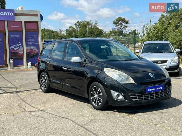 Черный Рено Сценик, объемом двигателя 1.46 л и пробегом 232 тыс. км за 7300 $, фото 2 на Automoto.ua