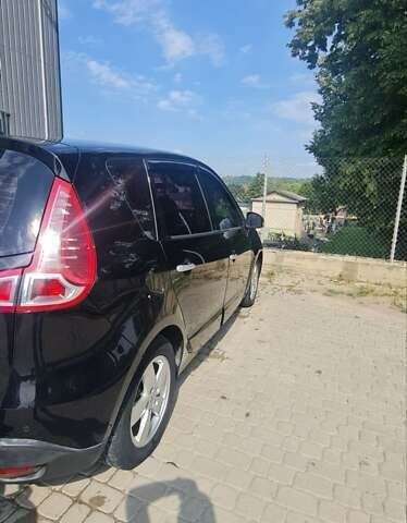Чорний Рено Сценік, об'ємом двигуна 1.5 л та пробігом 205 тис. км за 7200 $, фото 8 на Automoto.ua