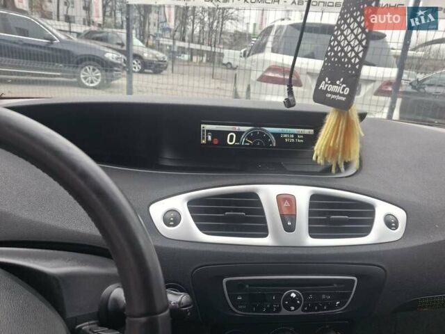 Черный Рено Сценик, объемом двигателя 1.5 л и пробегом 238 тыс. км за 6500 $, фото 8 на Automoto.ua