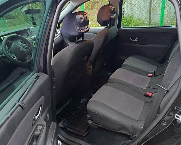 Черный Рено Сценик, объемом двигателя 1.4 л и пробегом 238 тыс. км за 7800 $, фото 4 на Automoto.ua