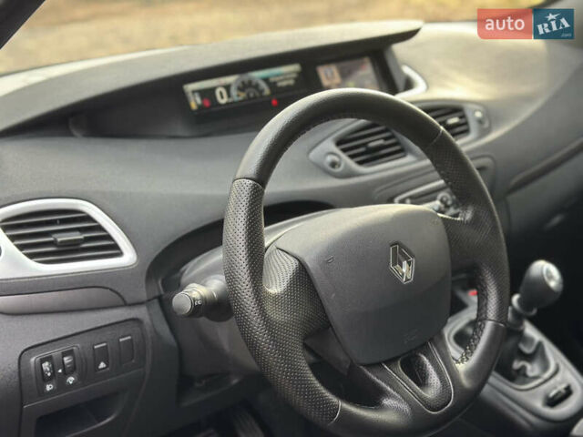 Черный Рено Сценик, объемом двигателя 1.5 л и пробегом 161 тыс. км за 7100 $, фото 25 на Automoto.ua