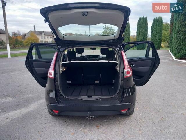 Рено Сценик 2010 в Дубно на Automoto.ua Черный Рено Сценик, объемом двигателя 1.5 л и пробегом 220 тыс. км за 6950 $, фото 55 на Automoto.ua