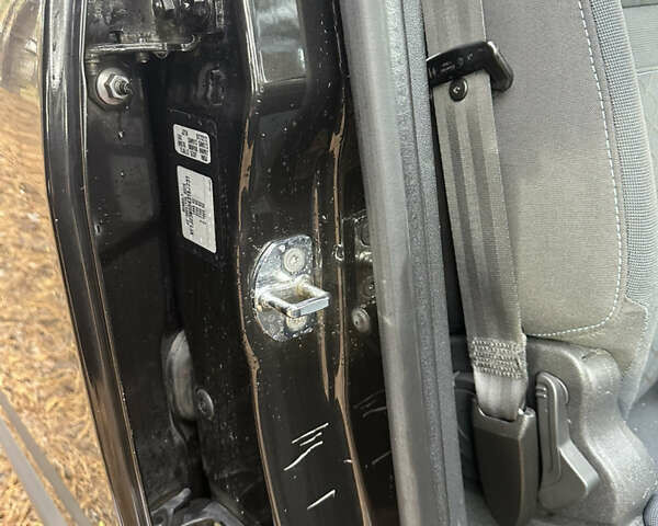 Черный Рено Сценик, объемом двигателя 1.5 л и пробегом 161 тыс. км за 7100 $, фото 12 на Automoto.ua