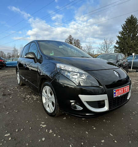 Черный Рено Сценик, объемом двигателя 2 л и пробегом 165 тыс. км за 8300 $, фото 27 на Automoto.ua