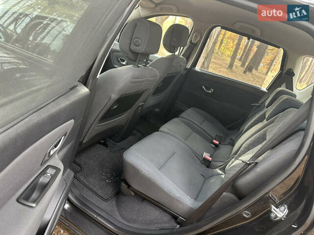 Черный Рено Сценик, объемом двигателя 1.5 л и пробегом 161 тыс. км за 7100 $, фото 29 на Automoto.ua