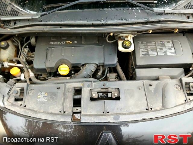 Рено Сценик 2010 в Харькове на Automoto.ua Черный Рено Сценик, объемом двигателя 1.4 л и пробегом 120 тыс. км за 6900 $, фото 7 на Automoto.ua