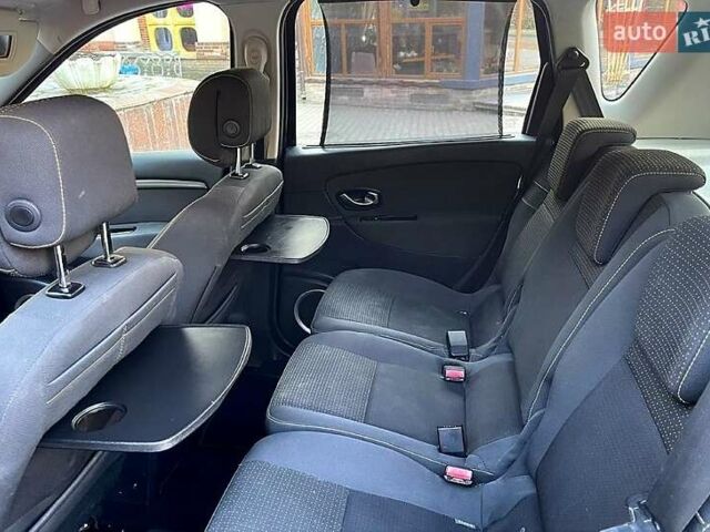Черный Рено Сценик, объемом двигателя 1.9 л и пробегом 230 тыс. км за 7300 $, фото 11 на Automoto.ua