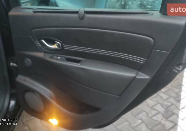 Черный Рено Сценик, объемом двигателя 1.5 л и пробегом 265 тыс. км за 7300 $, фото 9 на Automoto.ua