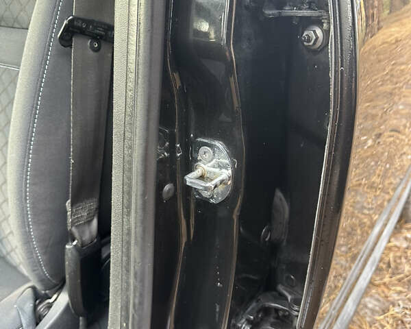 Черный Рено Сценик, объемом двигателя 1.5 л и пробегом 161 тыс. км за 7100 $, фото 17 на Automoto.ua