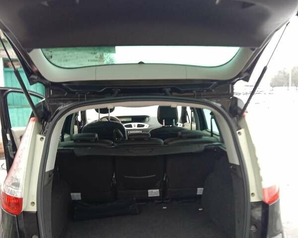 Черный Рено Сценик, объемом двигателя 1.9 л и пробегом 225 тыс. км за 8000 $, фото 9 на Automoto.ua