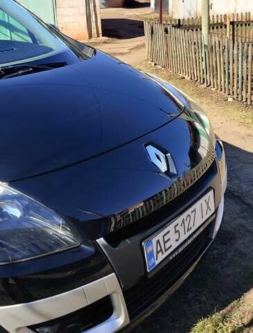 Чорний Рено Сценік, об'ємом двигуна 1.9 л та пробігом 280 тис. км за 7300 $, фото 3 на Automoto.ua