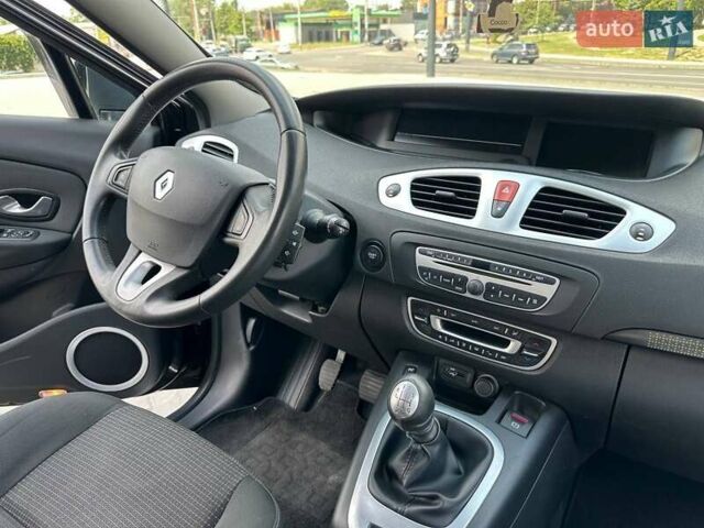 Черный Рено Сценик, объемом двигателя 1.4 л и пробегом 208 тыс. км за 6700 $, фото 5 на Automoto.ua