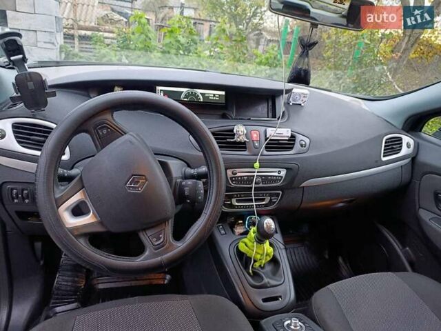 Черный Рено Сценик, объемом двигателя 1.4 л и пробегом 238 тыс. км за 7800 $, фото 6 на Automoto.ua