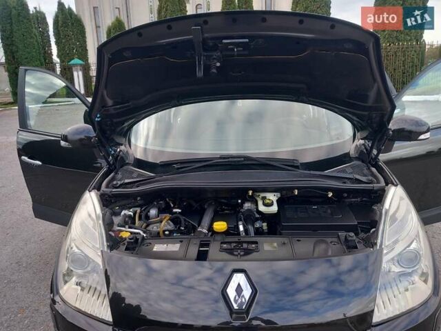 Рено Сценик 2010 в Дубно на Automoto.ua Черный Рено Сценик, объемом двигателя 1.5 л и пробегом 220 тыс. км за 6950 $, фото 62 на Automoto.ua