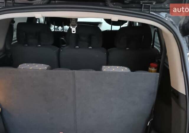 Черный Рено Сценик, объемом двигателя 1.4 л и пробегом 250 тыс. км за 6300 $, фото 2 на Automoto.ua