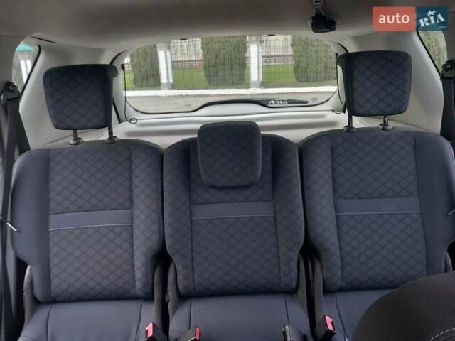 Рено Сценик 2010 в Дубно на Automoto.ua Черный Рено Сценик, объемом двигателя 1.5 л и пробегом 220 тыс. км за 6950 $, фото 38 на Automoto.ua