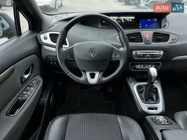 Чорний Рено Сценік, об'ємом двигуна 1.5 л та пробігом 232 тис. км за 6500 $, фото 9 на Automoto.ua