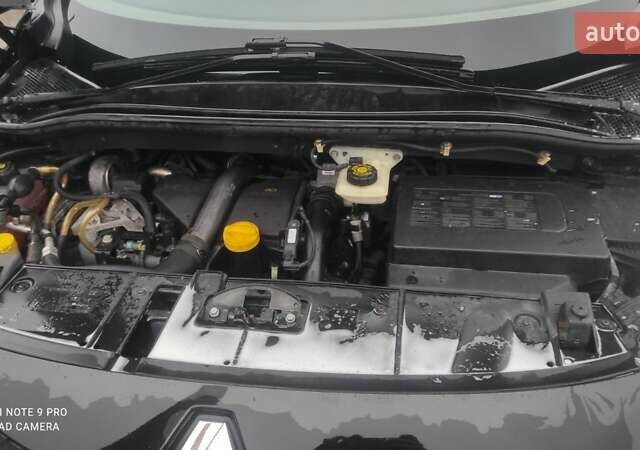 Черный Рено Сценик, объемом двигателя 1.5 л и пробегом 265 тыс. км за 7300 $, фото 19 на Automoto.ua