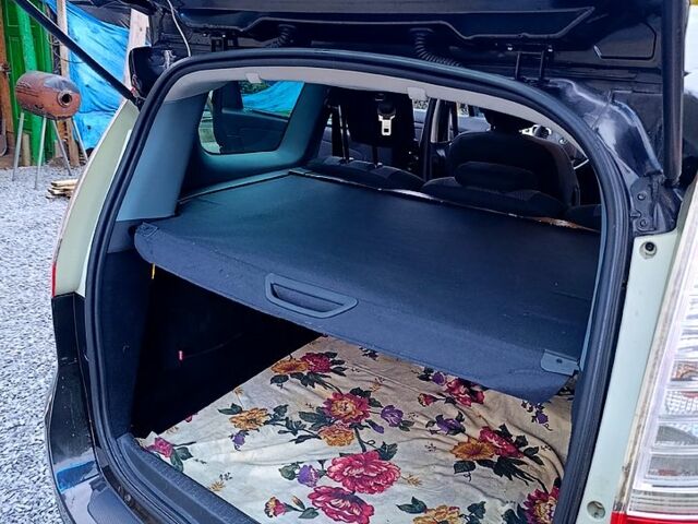 Черный Рено Сценик, объемом двигателя 1.4 л и пробегом 238 тыс. км за 7800 $, фото 11 на Automoto.ua