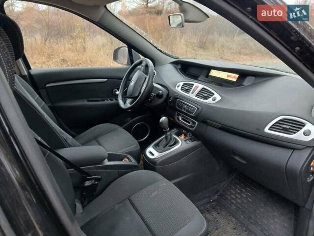 Чорний Рено Сценік, об'ємом двигуна 1.4 л та пробігом 120 тис. км за 6500 $, фото 6 на Automoto.ua
