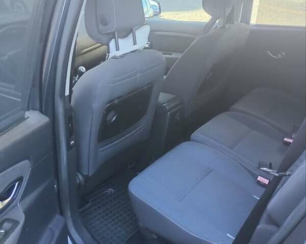 Черный Рено Сценик, объемом двигателя 1.46 л и пробегом 247 тыс. км за 4500 $, фото 12 на Automoto.ua