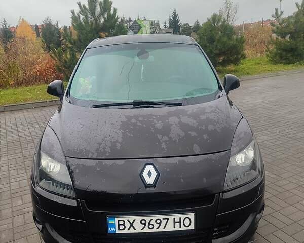 Чорний Рено Сценік, об'ємом двигуна 1.5 л та пробігом 314 тис. км за 6700 $, фото 2 на Automoto.ua