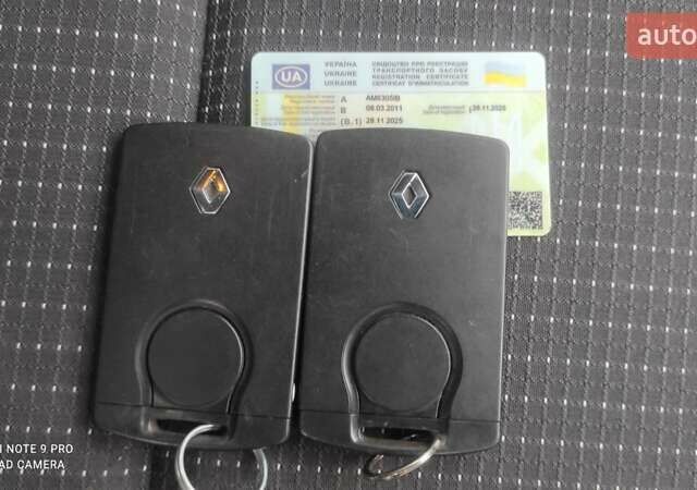 Черный Рено Сценик, объемом двигателя 1.5 л и пробегом 265 тыс. км за 7300 $, фото 21 на Automoto.ua