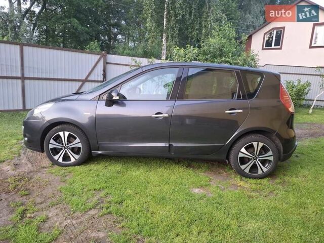 Черный Рено Сценик, объемом двигателя 1.87 л и пробегом 249 тыс. км за 7300 $, фото 2 на Automoto.ua