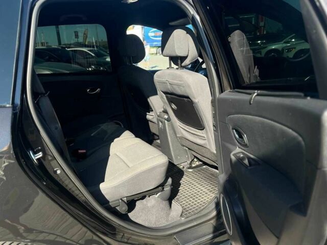 Черный Рено Сценик, объемом двигателя 1.5 л и пробегом 277 тыс. км за 7700 $, фото 11 на Automoto.ua