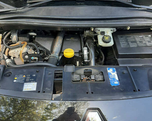 Черный Рено Сценик, объемом двигателя 1.5 л и пробегом 211 тыс. км за 8600 $, фото 20 на Automoto.ua