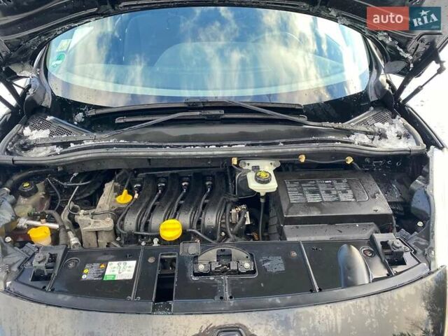 Черный Рено Сценик, объемом двигателя 1.6 л и пробегом 232 тыс. км за 6950 $, фото 10 на Automoto.ua