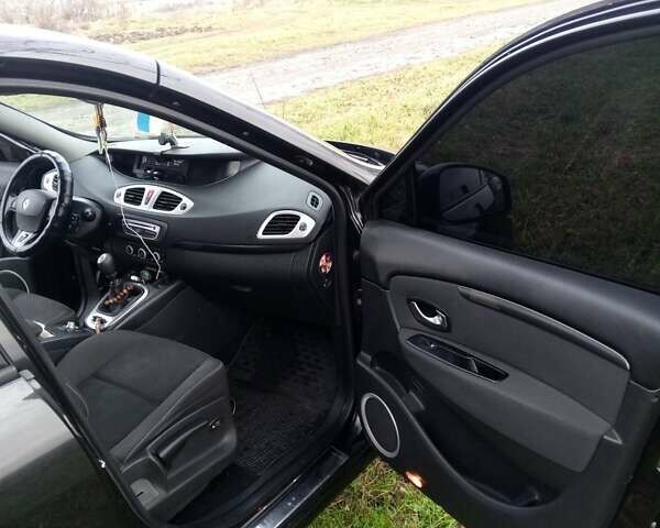 Черный Рено Сценик, объемом двигателя 1.9 л и пробегом 261 тыс. км за 7199 $, фото 10 на Automoto.ua