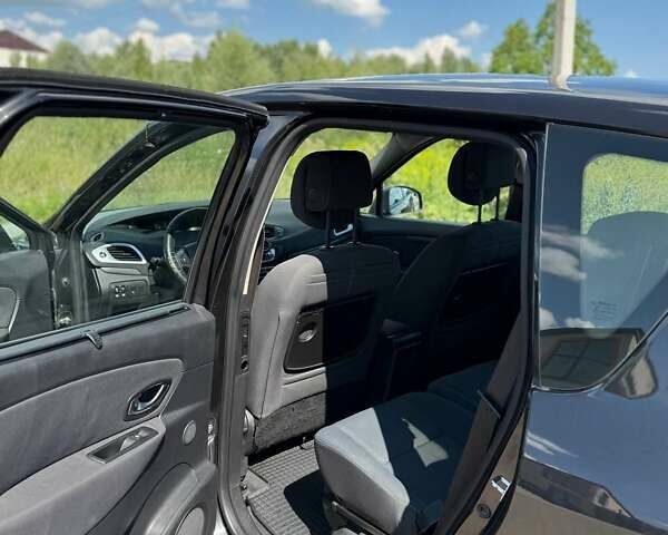 Чорний Рено Сценік, об'ємом двигуна 1.5 л та пробігом 297 тис. км за 6800 $, фото 70 на Automoto.ua