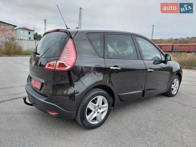 Рено Сценик 2010 в Мерефа на Automoto.ua Черный Рено Сценик, объемом двигателя 1.6 л и пробегом 189 тыс. км за 8100 $, фото 11 на Automoto.ua