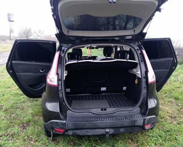 Черный Рено Сценик, объемом двигателя 1.9 л и пробегом 261 тыс. км за 7199 $, фото 20 на Automoto.ua