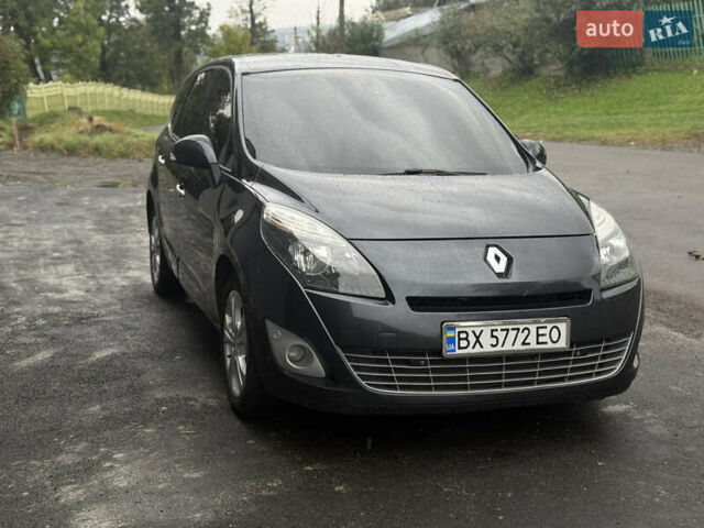 Чорний Рено Сценік, об'ємом двигуна 1.9 л та пробігом 249 тис. км за 7499 $, фото 9 на Automoto.ua