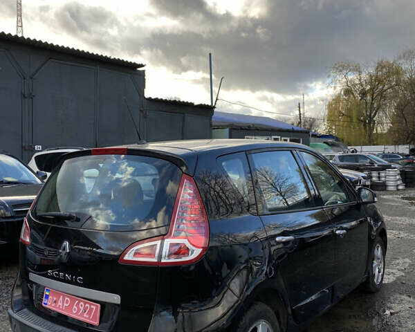 Чорний Рено Сценік, об'ємом двигуна 2 л та пробігом 227 тис. км за 7500 $, фото 3 на Automoto.ua