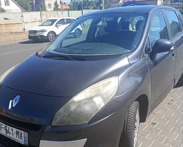 Черный Рено Сценик, объемом двигателя 1.46 л и пробегом 247 тыс. км за 4500 $, фото 2 на Automoto.ua