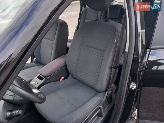 Рено Сценик 2010 в Дубно на Automoto.ua Черный Рено Сценик, объемом двигателя 1.5 л и пробегом 220 тыс. км за 6950 $, фото 39 на Automoto.ua