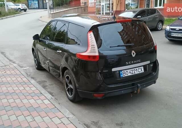 Черный Рено Сценик, объемом двигателя 1.4 л и пробегом 250 тыс. км за 6300 $, фото 9 на Automoto.ua