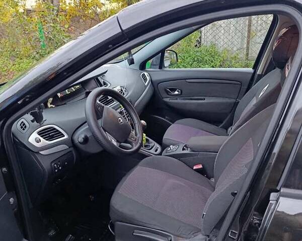 Черный Рено Сценик, объемом двигателя 1.4 л и пробегом 238 тыс. км за 7800 $, фото 10 на Automoto.ua