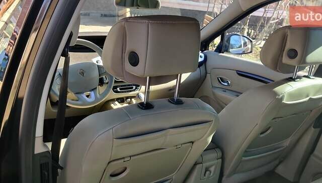 Чорний Рено Сценік, об'ємом двигуна 1.9 л та пробігом 280 тис. км за 7300 $, фото 8 на Automoto.ua