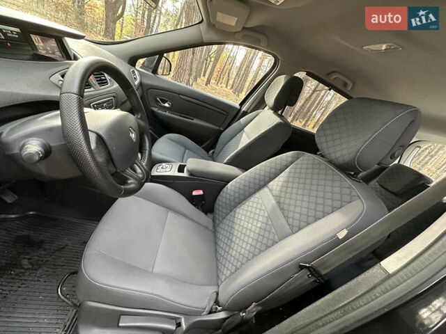 Черный Рено Сценик, объемом двигателя 1.5 л и пробегом 161 тыс. км за 7100 $, фото 26 на Automoto.ua
