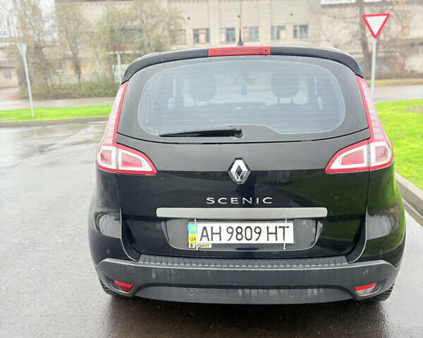 Черный Рено Сценик, объемом двигателя 2 л и пробегом 294 тыс. км за 6800 $, фото 10 на Automoto.ua